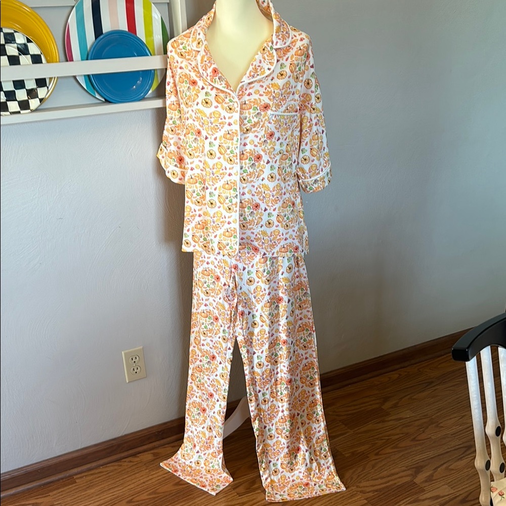 Jordann Jammies Fall Print Women's Pajama Set